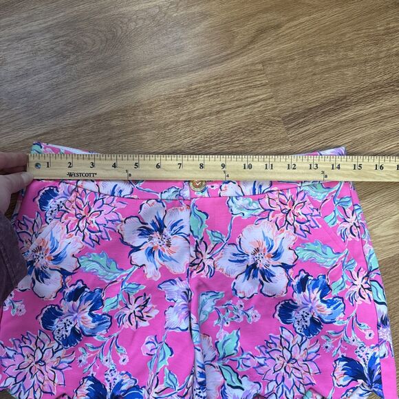 LILLY PULITZER Knit Buttercup Shorts "LAST BUD NOT LEAST" Size 2 Pink Floral - Picture 10 of 13